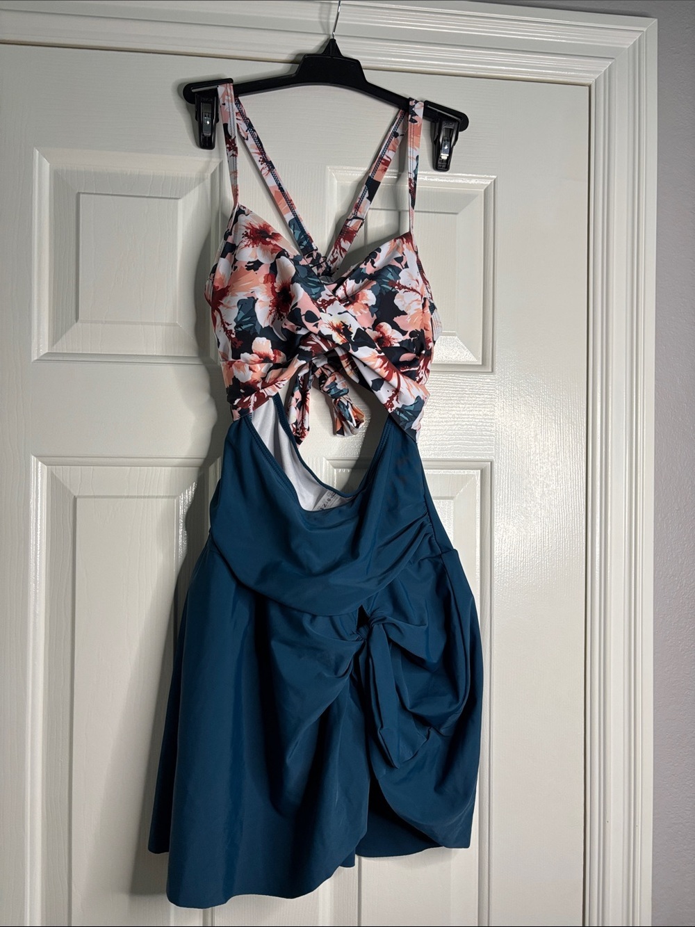 Zaful Floral Tie-Front Bikini Top with Teal Accents